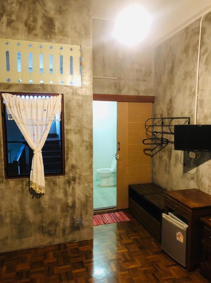 清邁 蜂友青年旅馆旅舍 外观 照片
