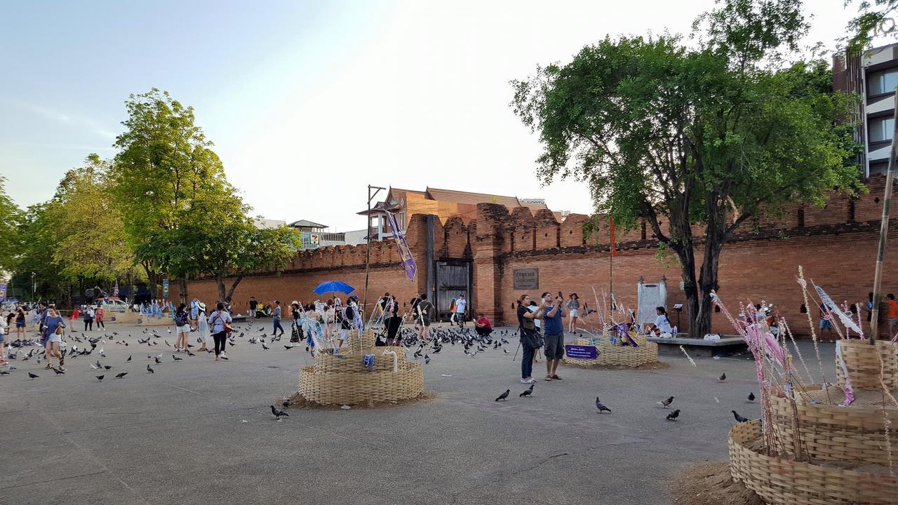 清邁 蜂友青年旅馆旅舍 外观 照片